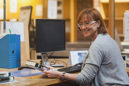 thougthful librarian photo by Thinkstock by Getty Images