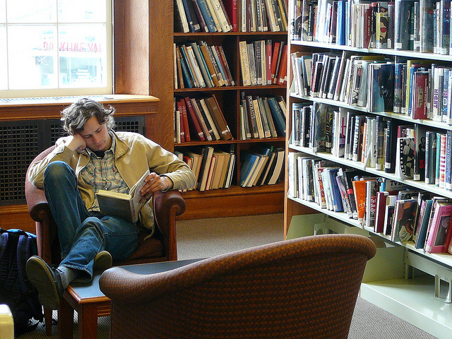 Reader image courtesy thebrooklinelibrary on Flickr